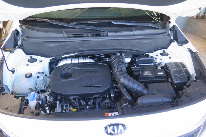 2021 Kia Seltos Engine Assembly - Image 3