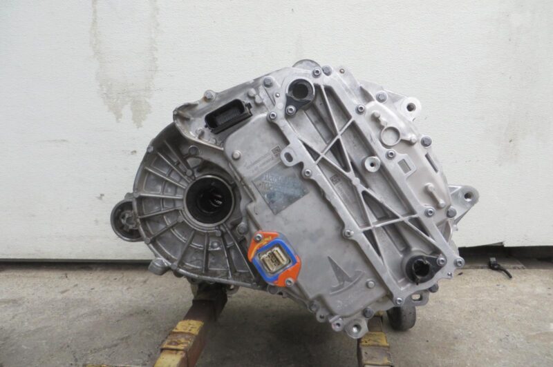 2022 Tesla Model Y Engine Assembly - Image 4