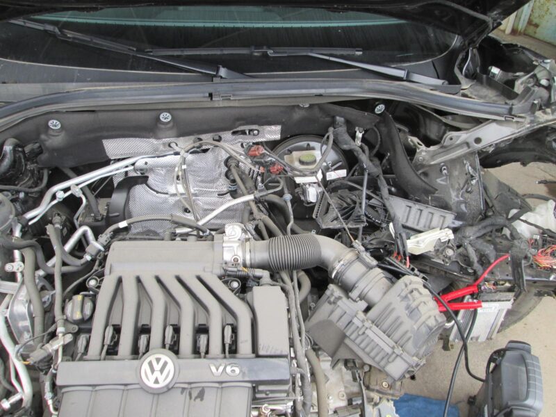 2019 Volkswagen Atlas Engine Assembly - Image 4