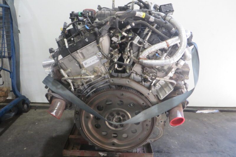 2020 Ford Expedition Engine Assembly - Image 4
