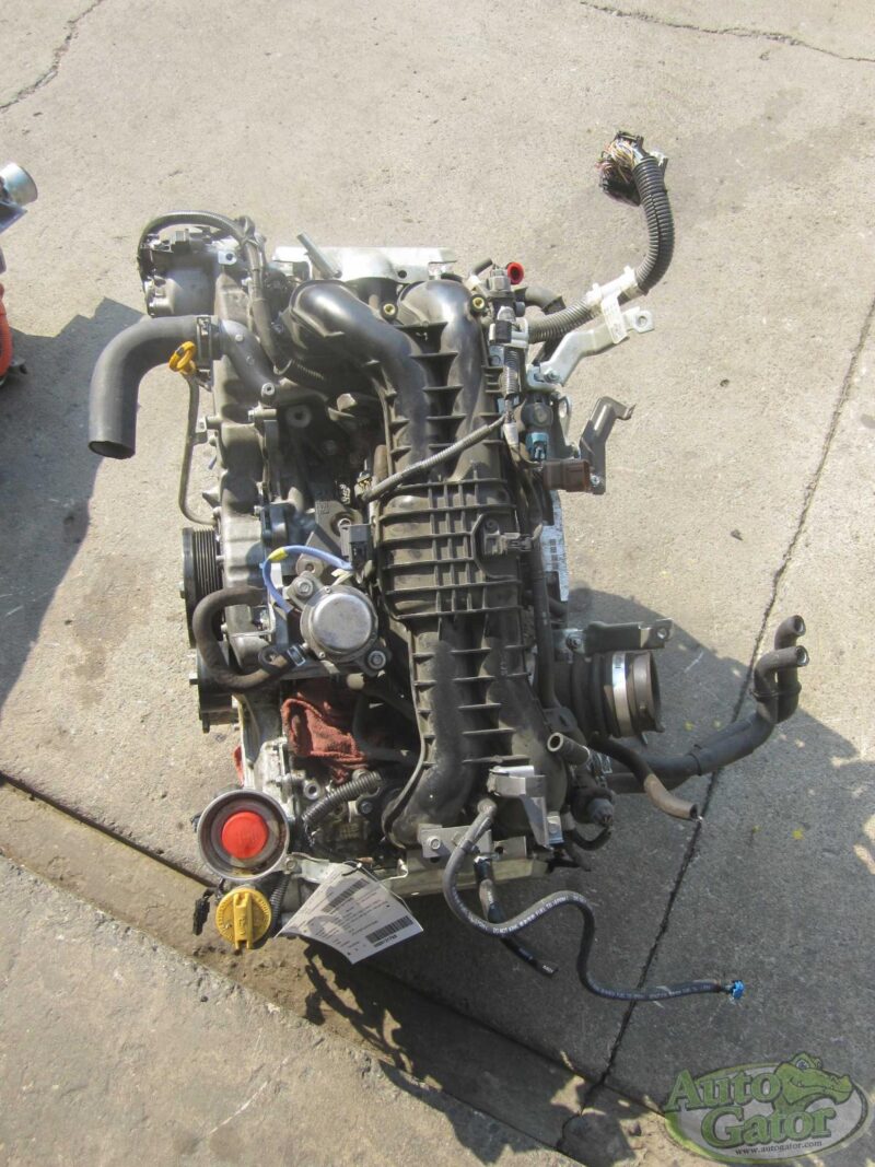 2015 Subaru XV Crosstrek Engine Assembly - Image 2