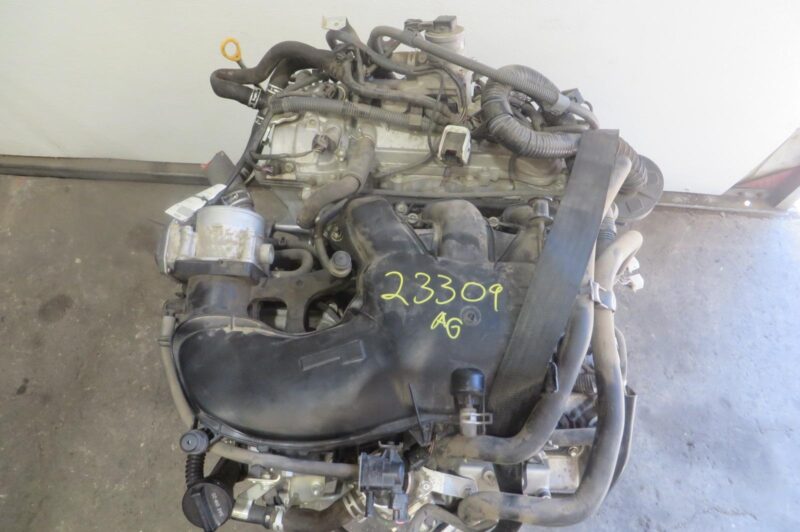 2014 Toyota 4Runner Engine Assembly - Image 3