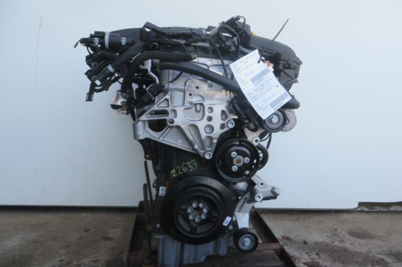 2020 Volkswagen Atlas Cross Sport Engine Assembly - Image 6
