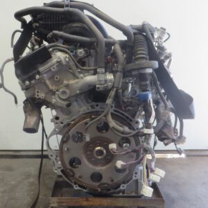 2014 Toyota 4Runner Engine Assembly - Image 6