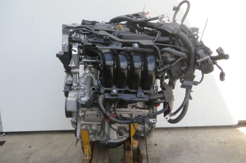 2020 Toyota Corolla Engine Assembly - Image 5