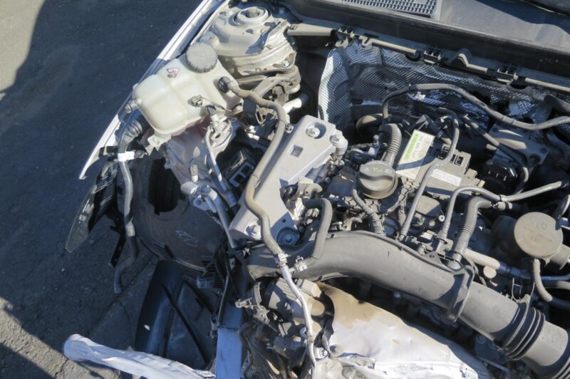 2020 Mercedes A-Class Engine Assembly - Image 3