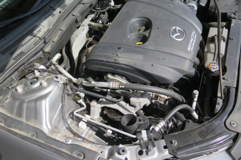 2016 Mazda Mazda3 Engine Assembly - Image 2