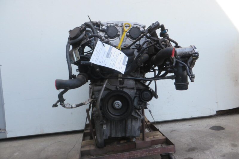 2018 Infiniti Q50 Engine Assembly - Image 5