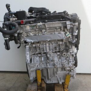 2020 Toyota Corolla Engine Assembly - Image 3