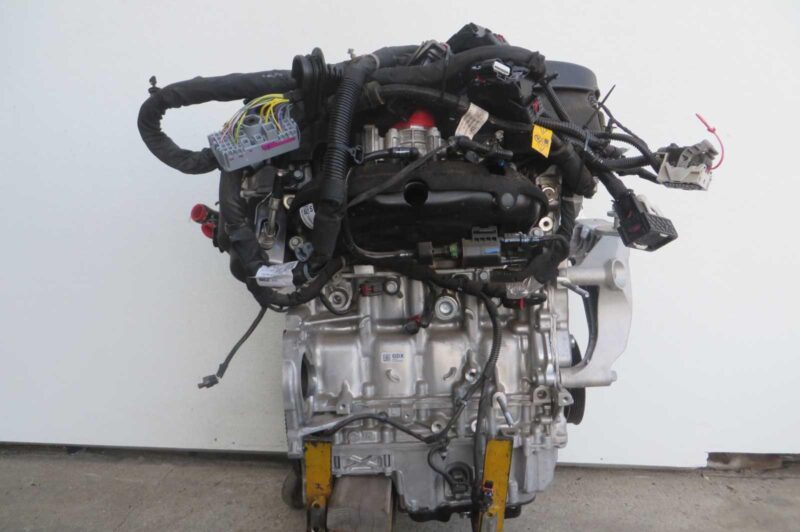 2020 Chevrolet Equinox Engine Assembly - Image 7