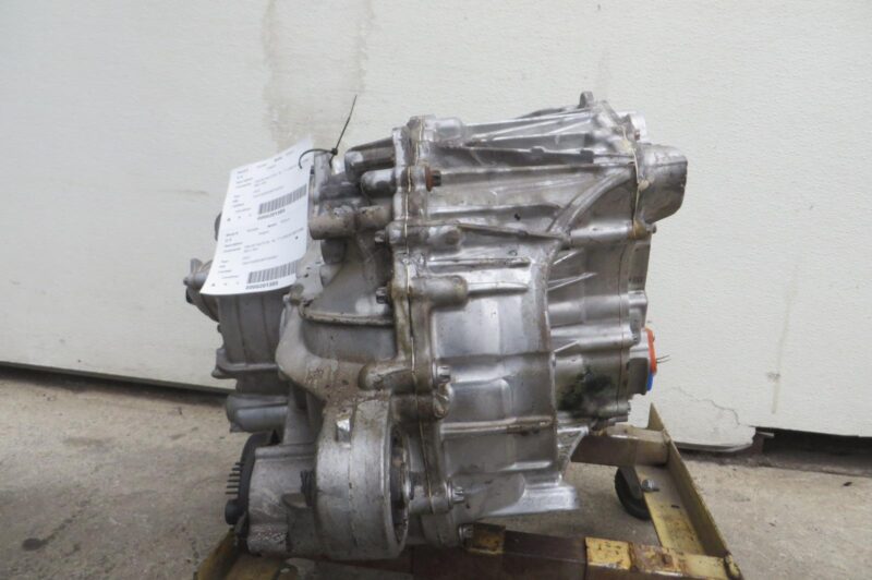 2022 Tesla Model Y Engine Assembly - Image 3