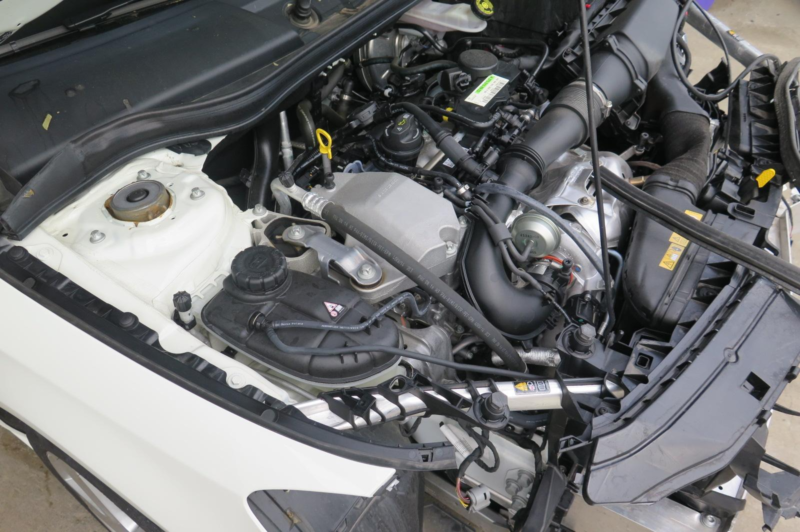 2015 Mercedes-Benz CLA-Class Engine Assembly - Image 5