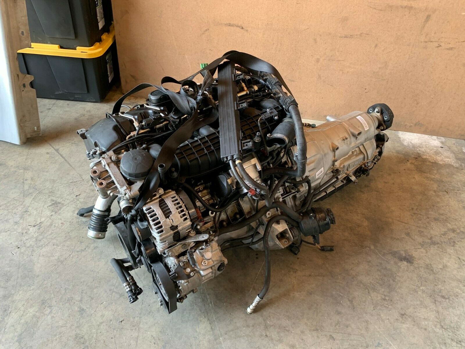 automotive powertrain distributor