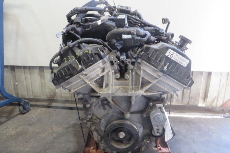 2017 Lincoln MKX Engine Assembly - Image 4