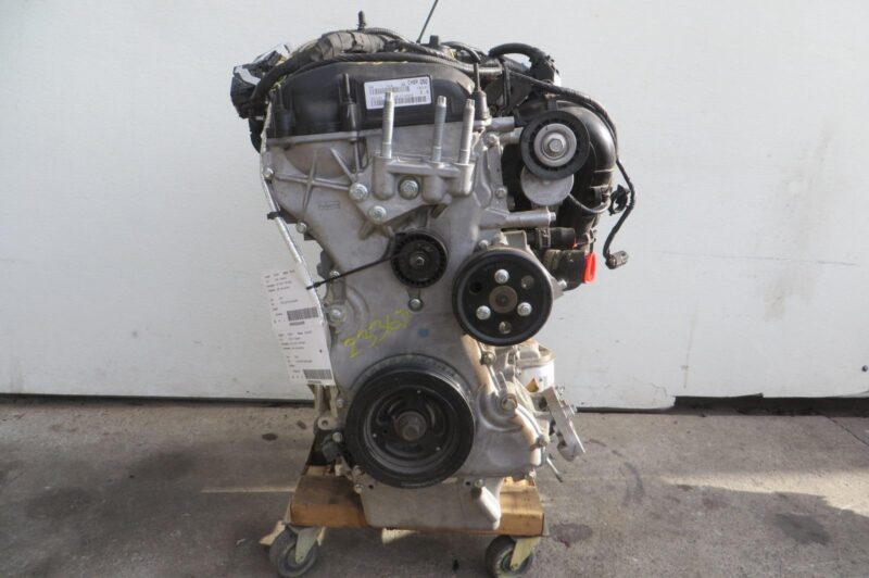 2018 Ford Escape Engine Assembly - Image 6