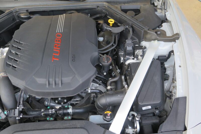 2019 Kia Stinger Engine Assembly - Image 6