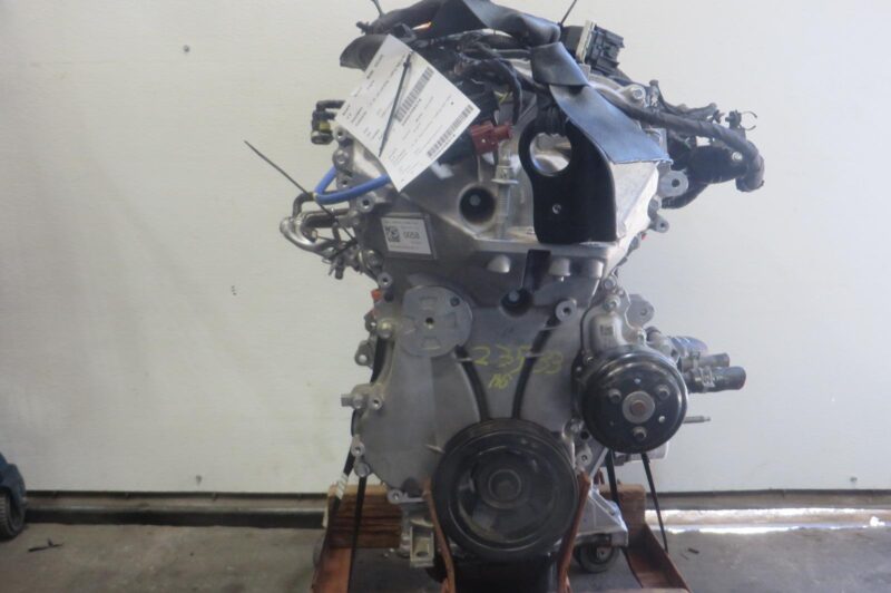 2022 Ford Escape Engine Assembly - Image 6