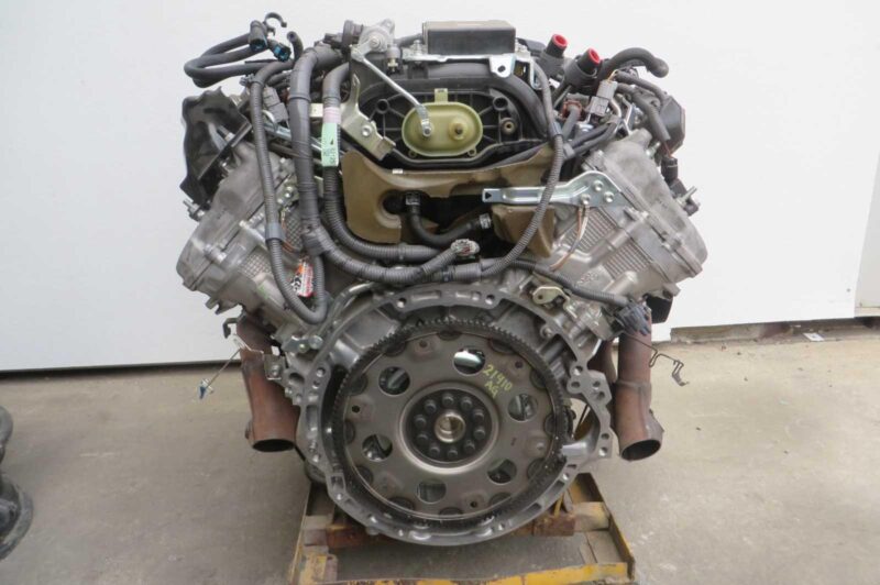 2013 Lexus LS 460 Engine Assembly - Image 3