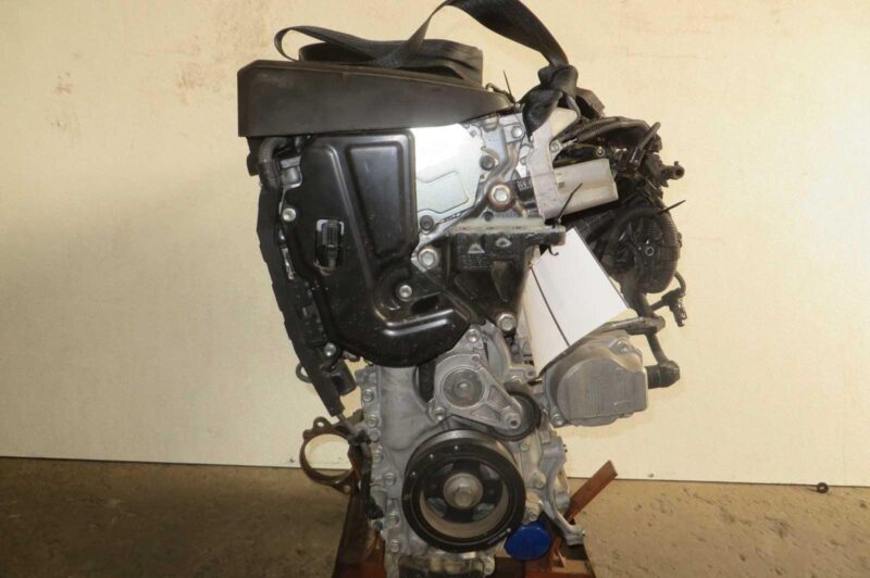 2018 Toyota Camry Engine Assembly - Image 5