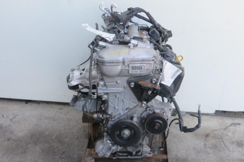 2015 Toyota Corolla Engine Assembly - Image 4