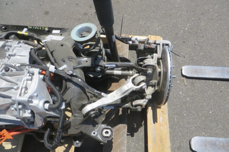 2022 Tesla Model Y Engine Assembly - Image 8