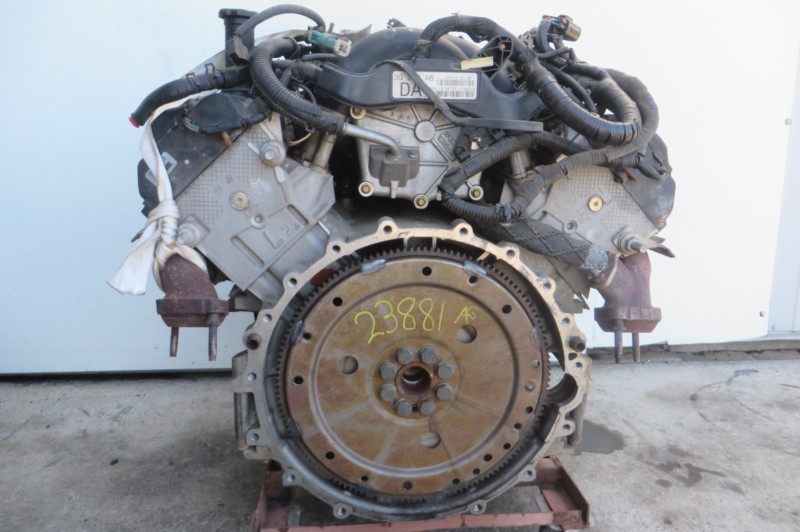 2003 Ford Thunderbird Engine Assembly - Image 4