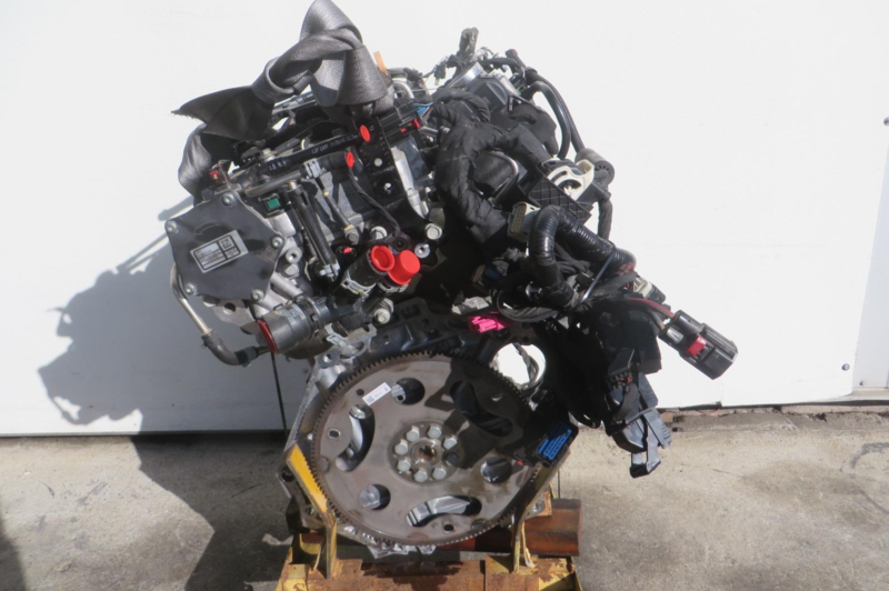 2019 Chevrolet Malibu Engine Assembly - Image 4