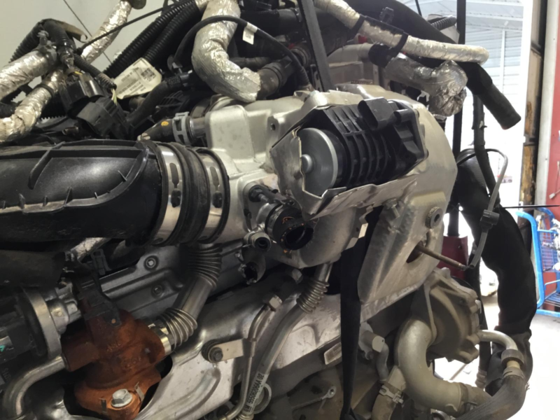 2021 Chevrolet Silverado 1500 Pickup Engine Assembly - Image 9