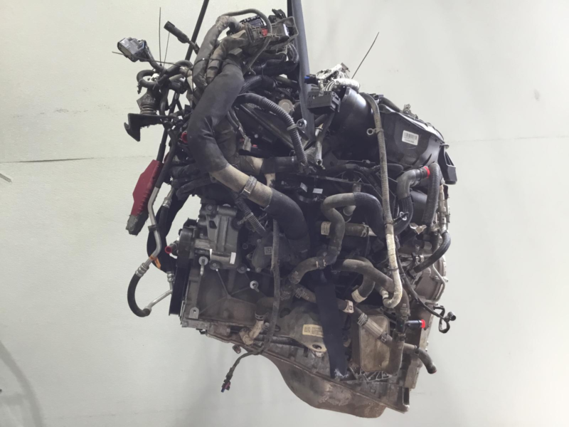 2021 Chevrolet Silverado 1500 Pickup Engine Assembly - Image 7