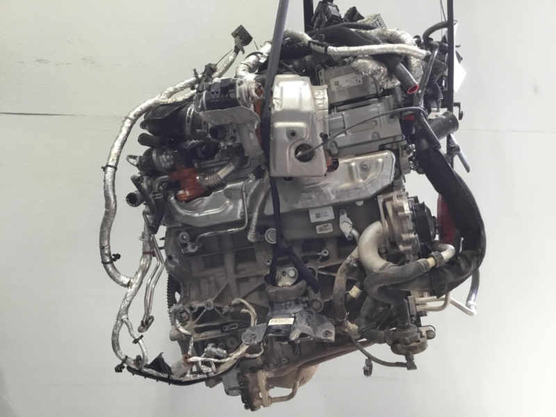 2021 Chevrolet Silverado 1500 Pickup Engine Assembly - Image 5