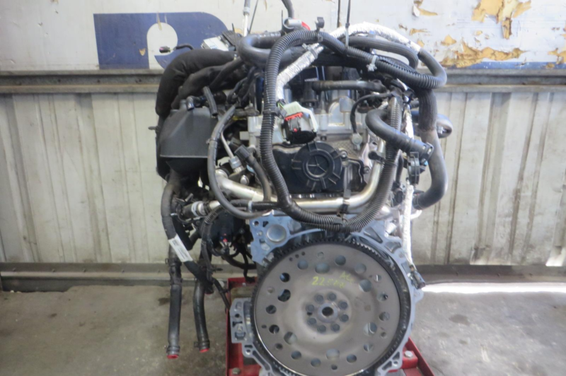 2021 Chevrolet Silverado 1500 Pickup Engine Assembly - Image 3