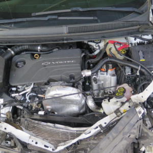 2016 Chevrolet Volt Engine Assembly - Image 12