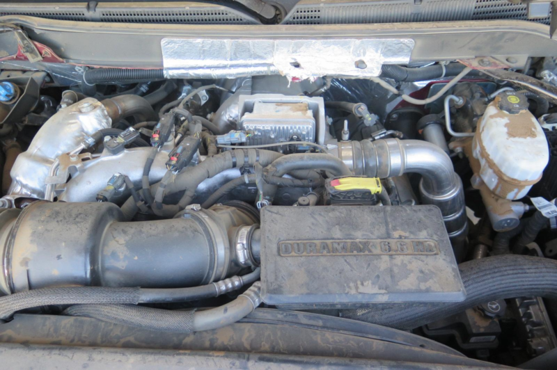 2019 Chevrolet Silverado 2500 Pickup Engine Assembly - Image 8