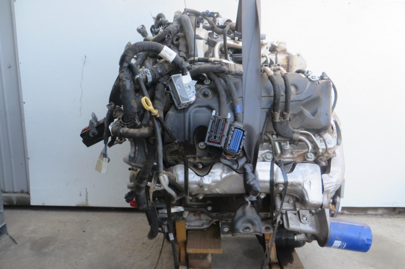 2019 Chevrolet Silverado 2500 Pickup Engine Assembly - Image 5