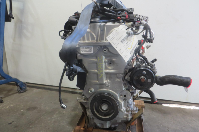 2018 Chevrolet Volt Engine Assembly - Image 4
