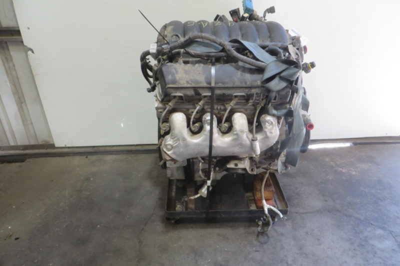 2019 Chevrolet Tahoe Engine Assembly - Image 6