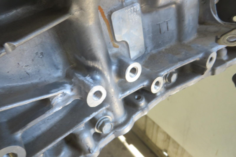 2018 Chrysler 300 Engine Assembly - Image 3