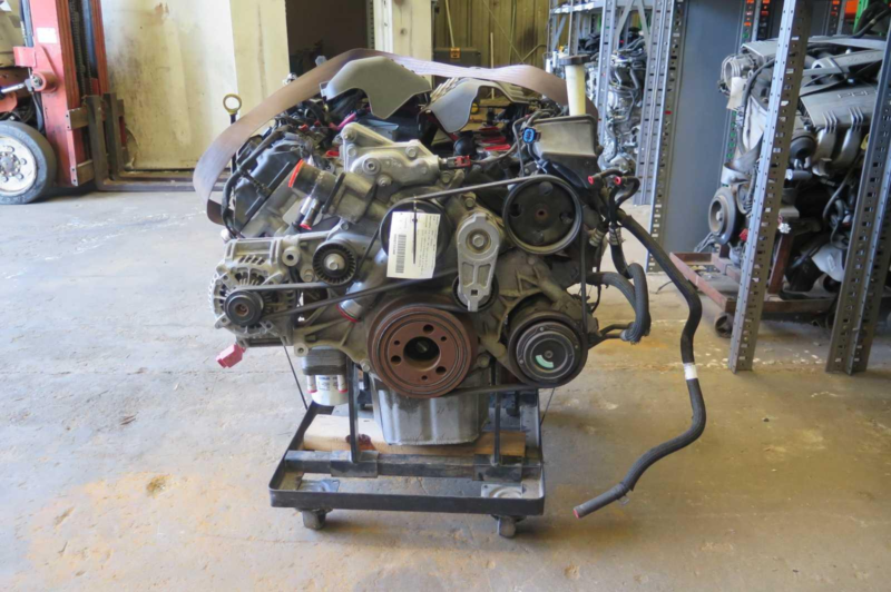 2012 Dodge Challenger Engine Assembly - Image 9