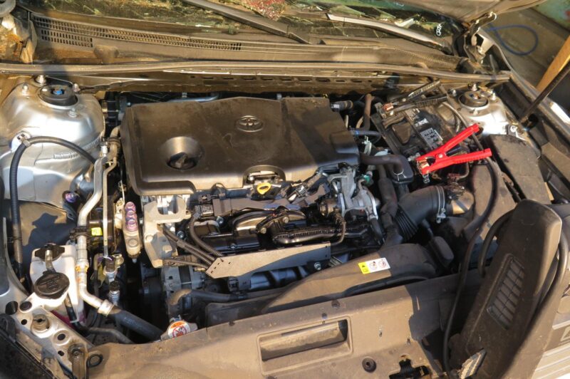 2018 Toyota Camry Engine Assembly - Image 8