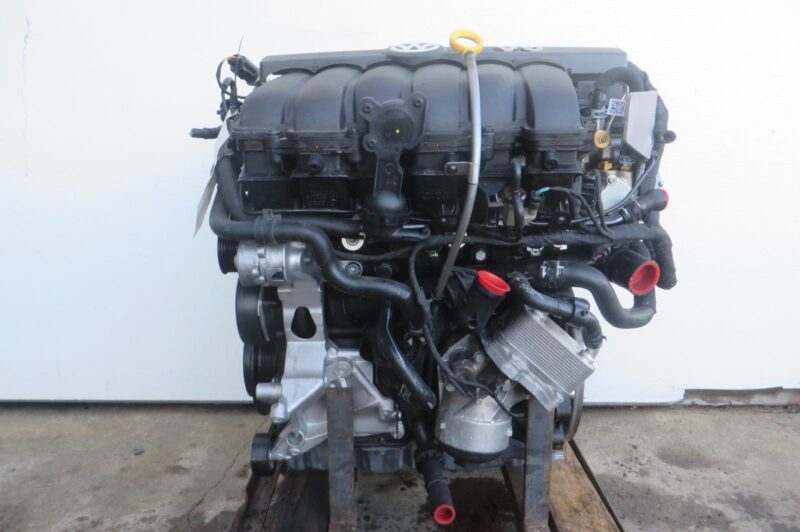 2020 Volkswagen Atlas Cross Sport Engine Assembly - Image 2