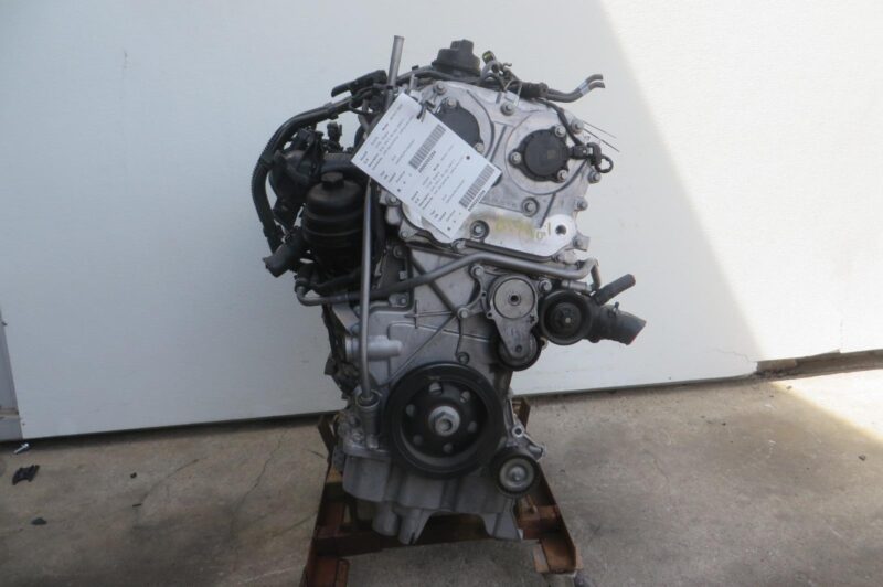 2018 Infiniti QX30 Engine Assembly - Image 5