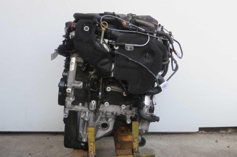 2020 Jaguar F-Pace Engine Assembly - Image 3
