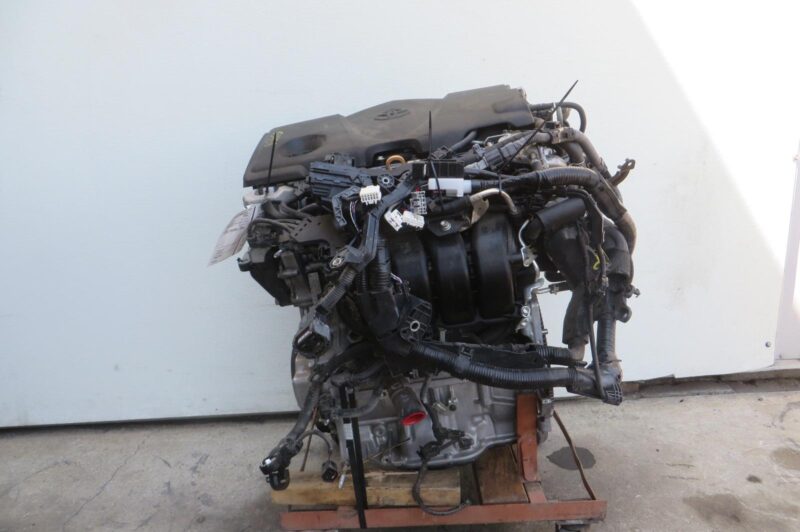 2019 Toyota Camry Engine Assembly - Image 4