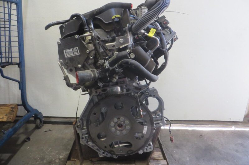 2019 Chevrolet Cruze Engine Assembly - Image 4