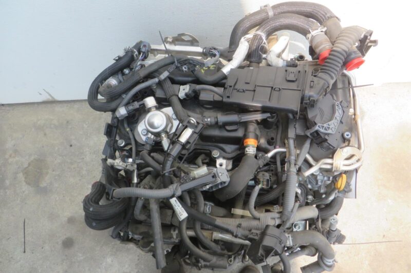 2016 Lexus Gs200t Engine Assembly - Image 3