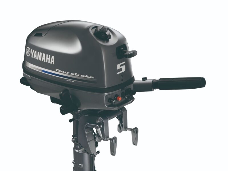 Yamaha 4 Stroke 5hp Short Shaft PORTABLE OUTBOARD FOR SALE - Image 4